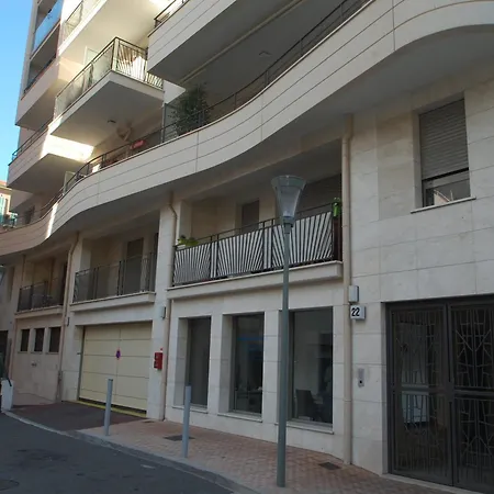 2p Moderne Avec Terrasse, Parking Prive, En Plein Centre De Menton, A 2 Pas De La - Fr-1-196-200 Lejlighed